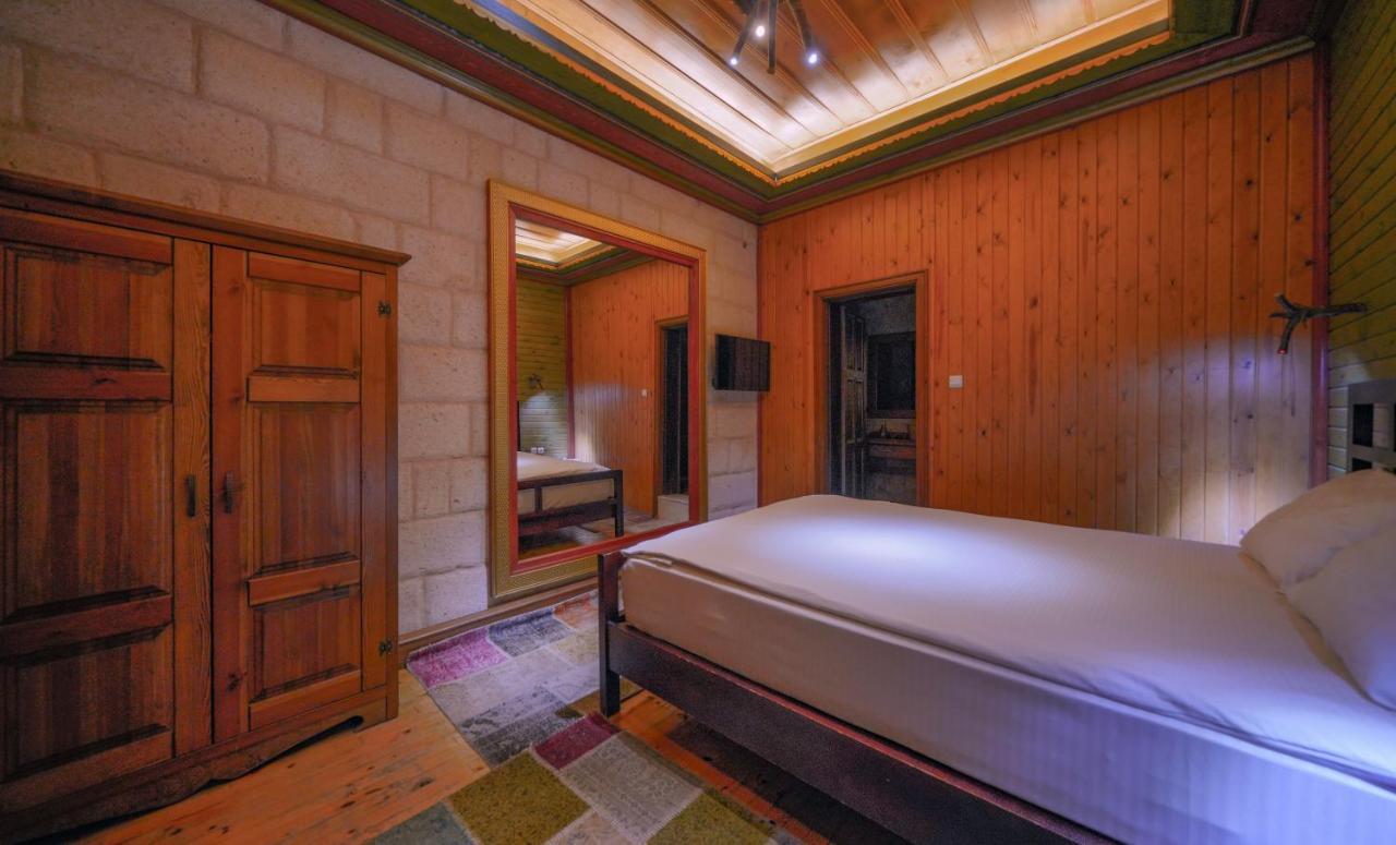 Local Cave House Hotel Göreme Esterno foto