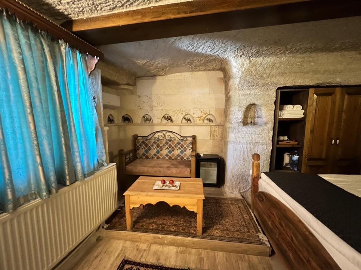 Local Cave House Hotel Göreme Esterno foto