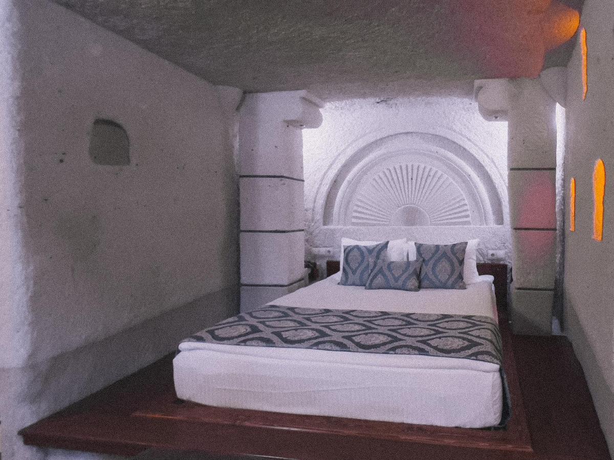Local Cave House Hotel Göreme Esterno foto