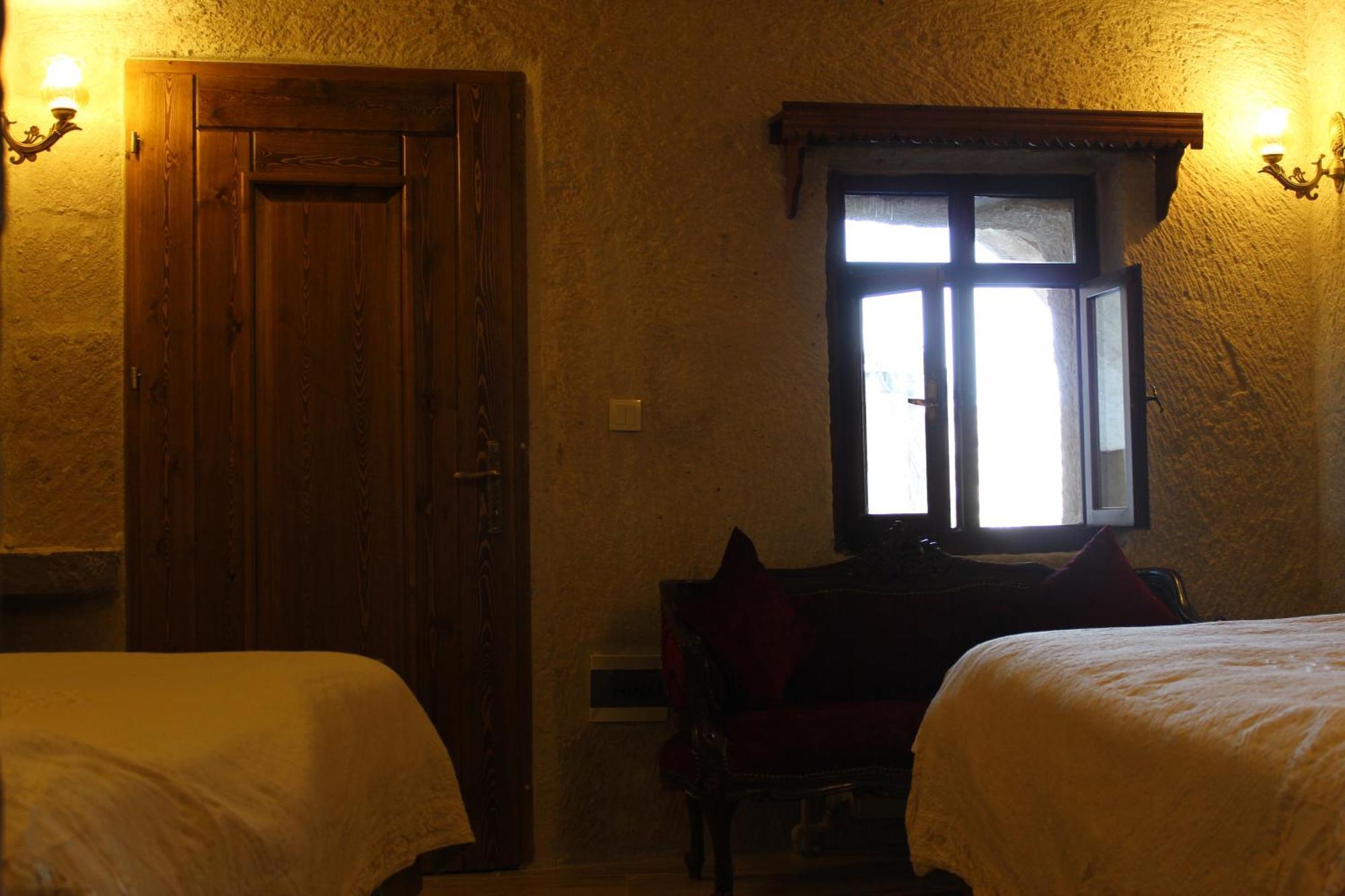 Local Cave House Hotel Göreme Esterno foto